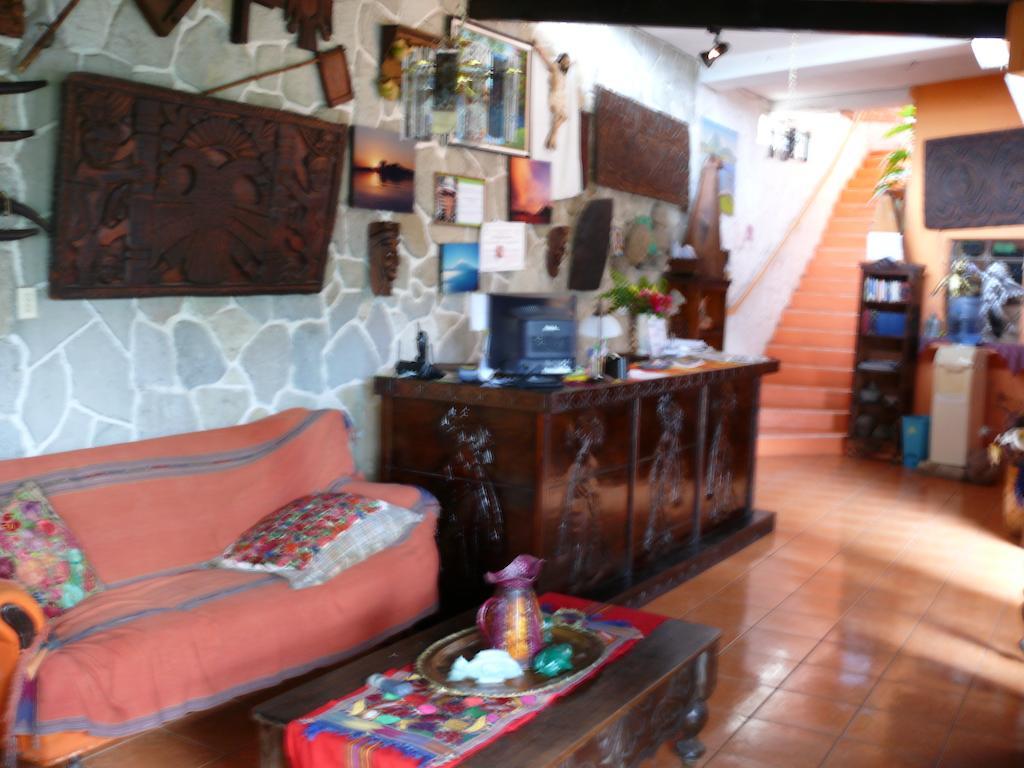 Hotel Playa Linda Panajachel Exteriör bild
