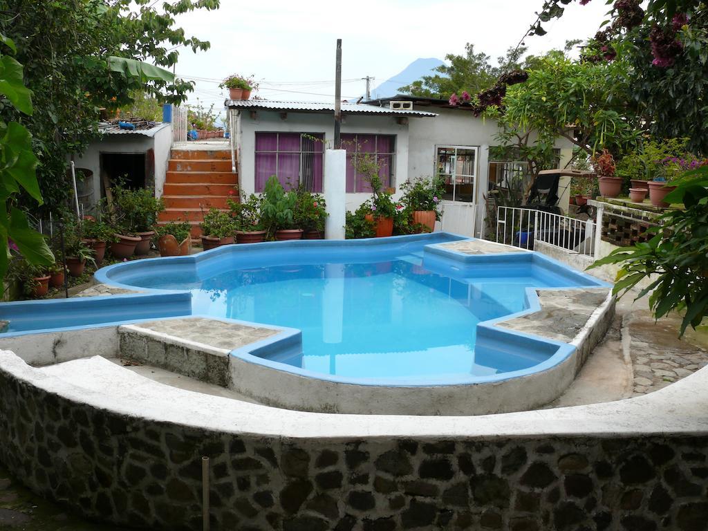 Hotel Playa Linda Panajachel Exteriör bild